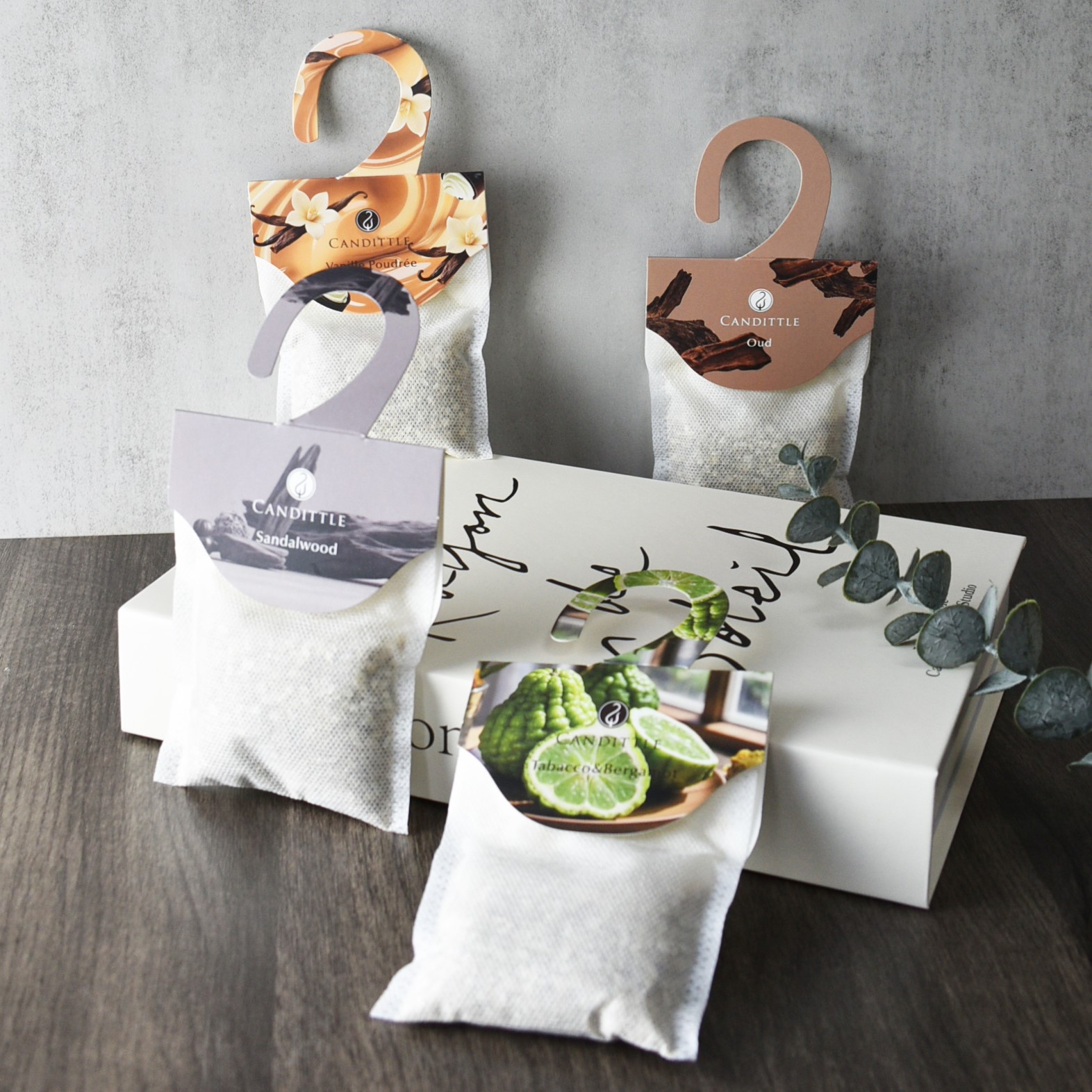 Hanging Paper Scented Sachet W - огляд і ціна Fragrance Home Decor